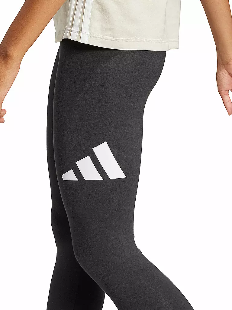 ADIDAS | Damen Legging BL SJ LEG

Marque : ADIDAS
Couleur : noir
Catégories : Femmes

Matière : Coton, Stretch
Style : Young Fashion | 