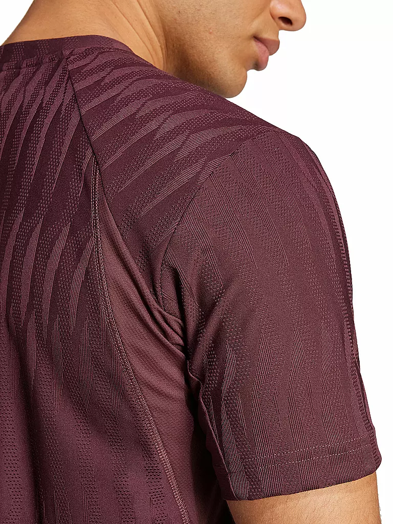 ADIDAS | Haut de tennis Freelift pour hommes |