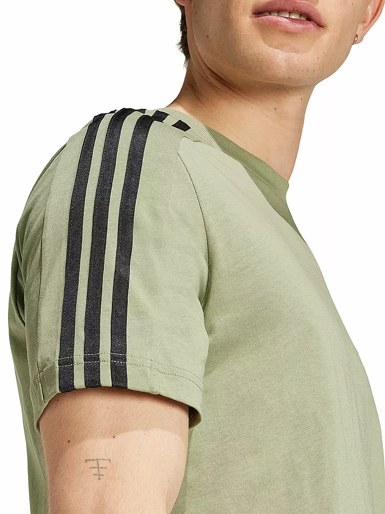 ADIDAS | Herren T-Shirt Essentials Single Jersey 3-Streifen | Olive