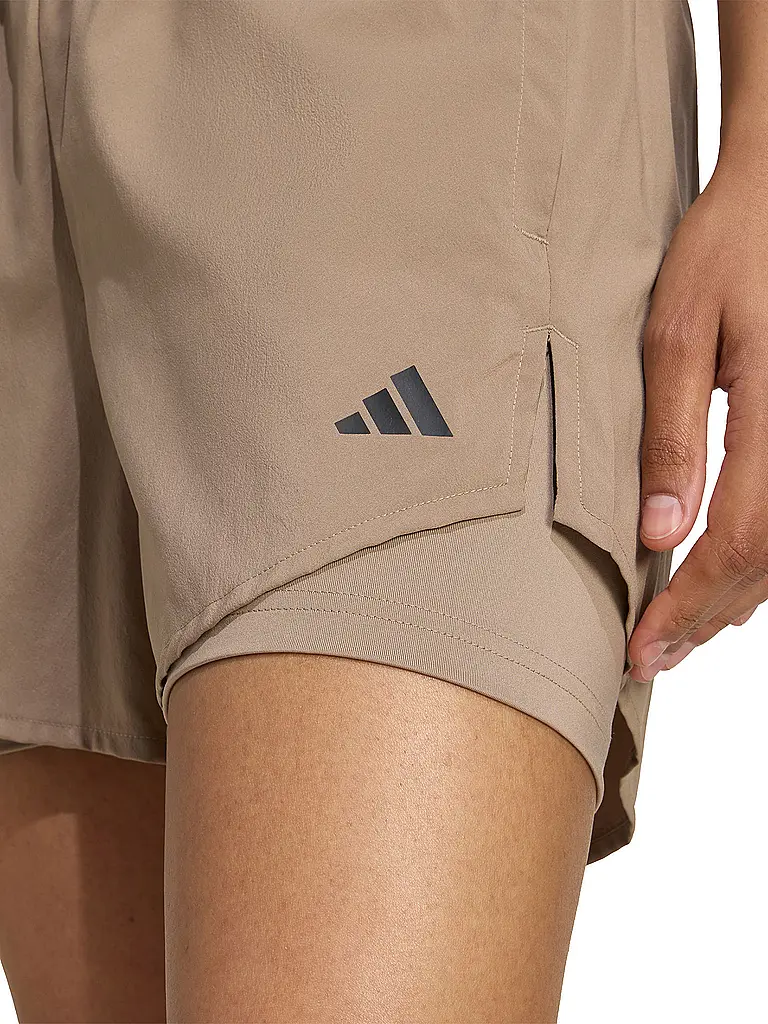 ADIDAS | Short de fitness AEROREADY 2 en 1 pour femmes |