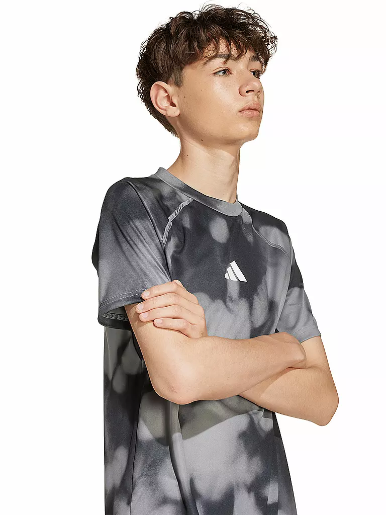 ADIDAS | T-shirt de fitness garçon avec motif intégral |