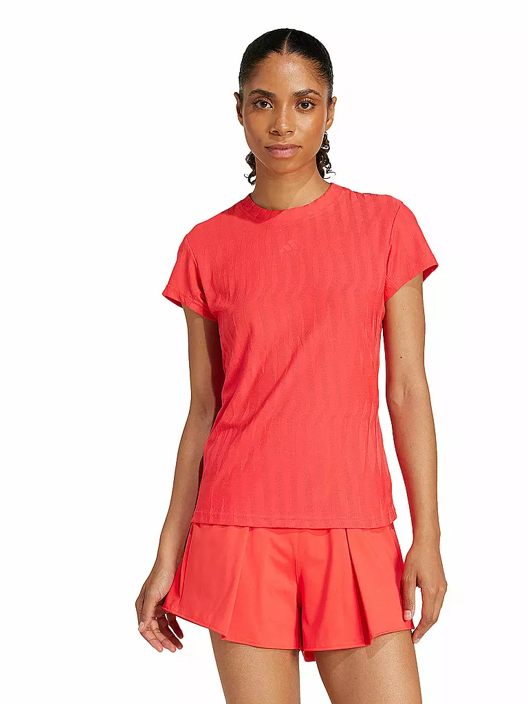 ADIDAS | T-shirt de tennis Freelift pour femmes |