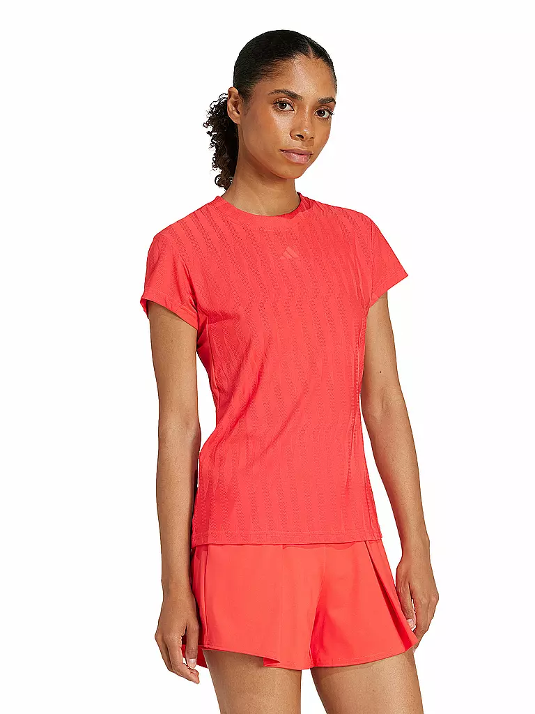 ADIDAS | T-shirt de tennis Freelift pour femmes |