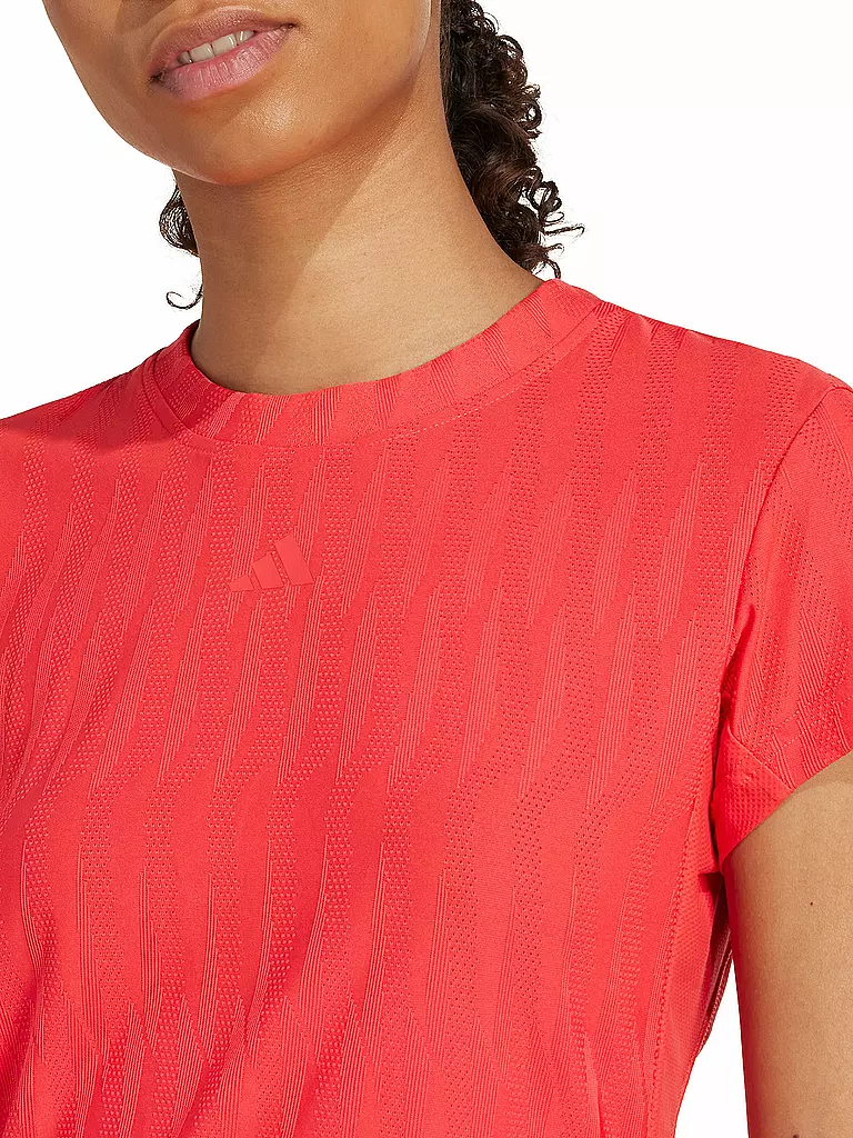 ADIDAS | T-shirt de tennis Freelift pour femmes |