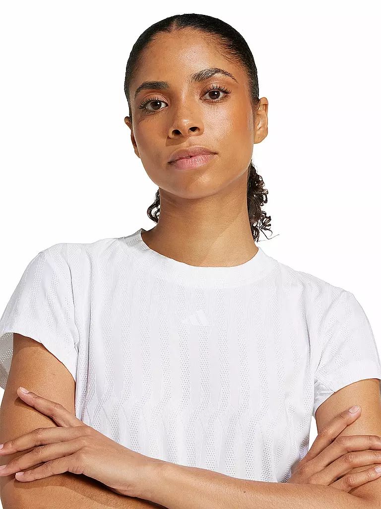 ADIDAS | T-shirt de tennis Freelift pour femmes |
