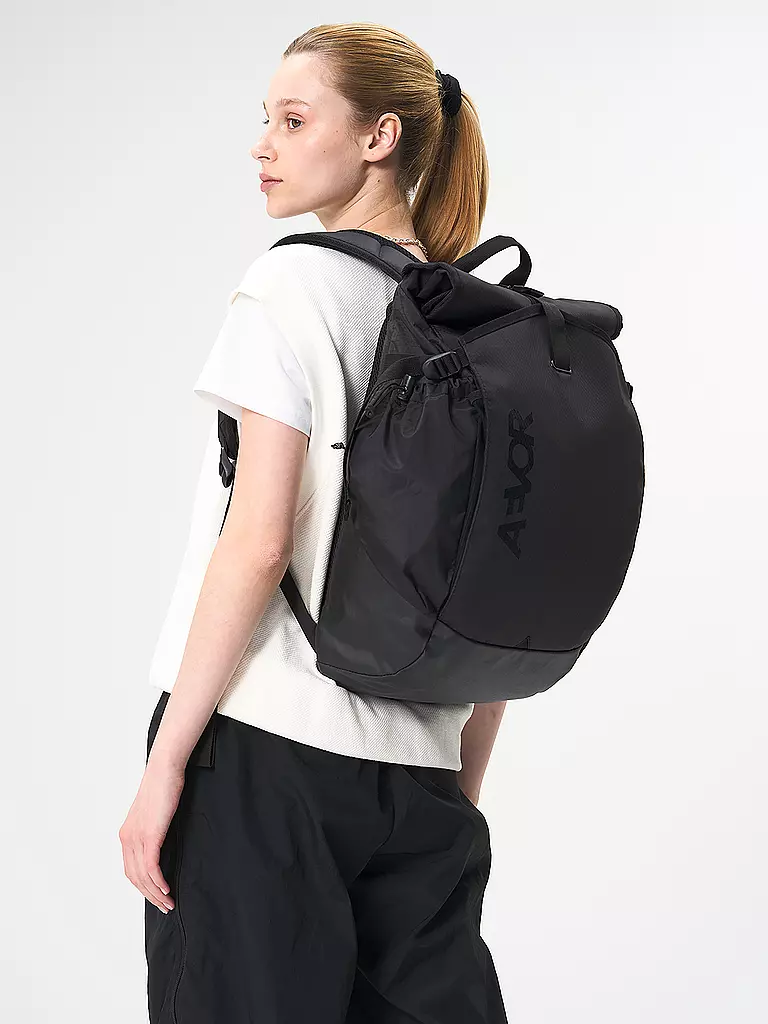 AEVOR | Sac à dos Roll Pack 20-28L | Noir