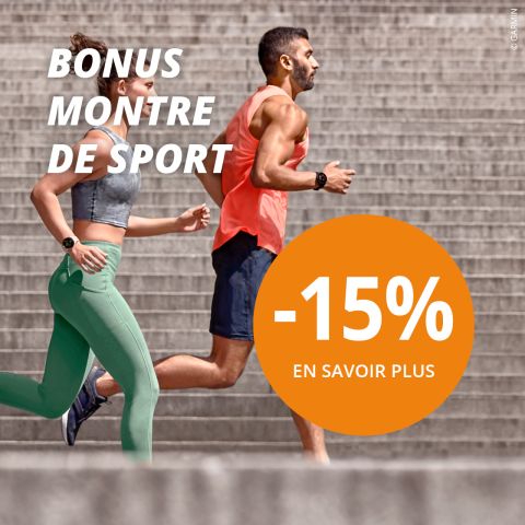 Deux personnes en tenue de sport montent un escalier extérieur, toutes deux portant des montres de sport. Le texte propose un bonus sur les montres de sport et une réduction de 15 %, avec "EN SAVOIR PLUS" dans un grand cercle orange.