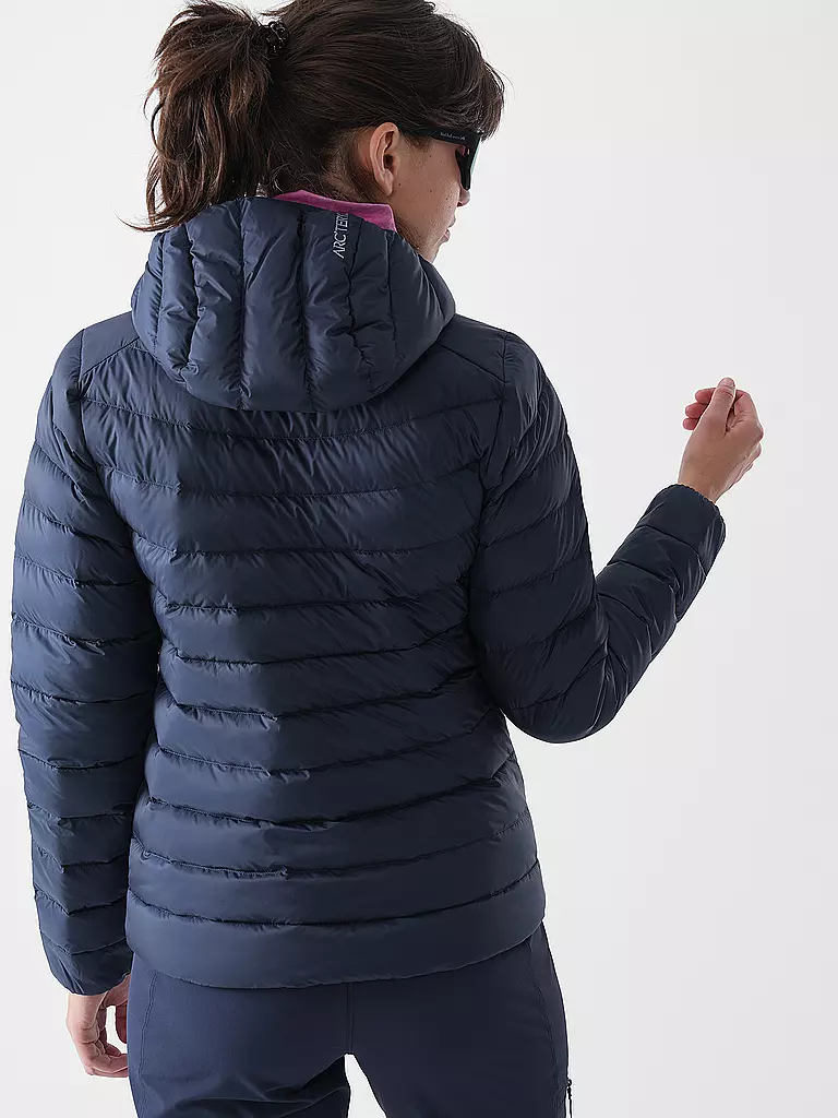 ARCTERYX | Veste isolante à capuche en duvet Cerium pour femme |