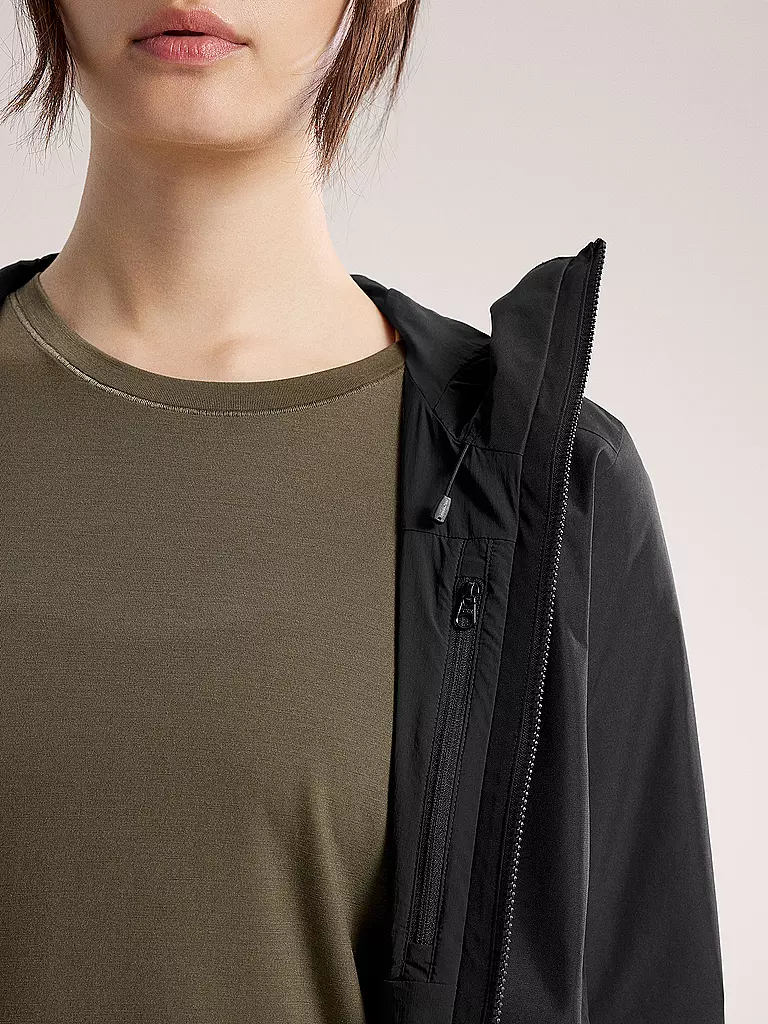 ARCTERYX | Veste softshell à capuche Solano pour femme | Noir