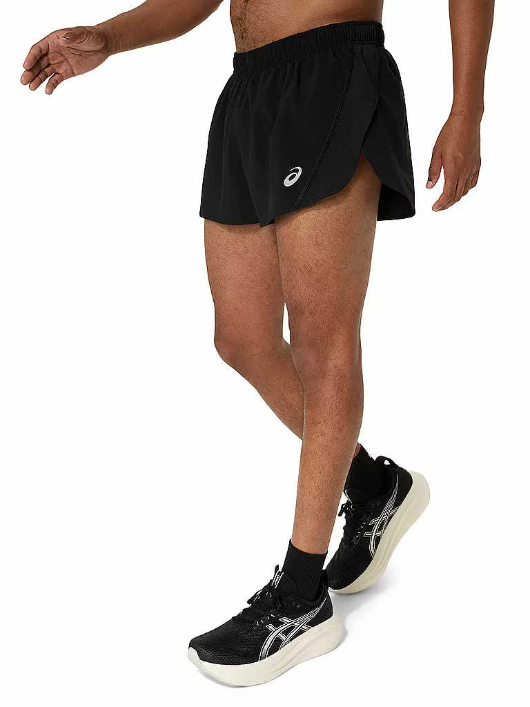 ASICS | Short de course fendu Core pour hommes |