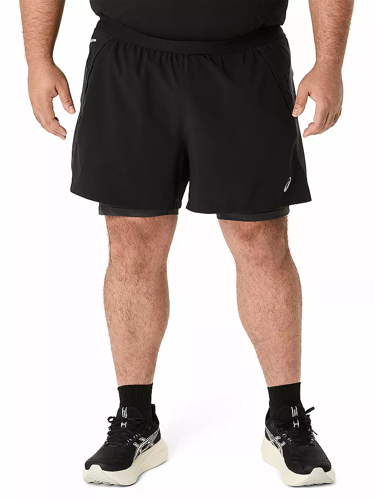 ASICS | Short de course pour hommes Road 2en1 5in | Noir