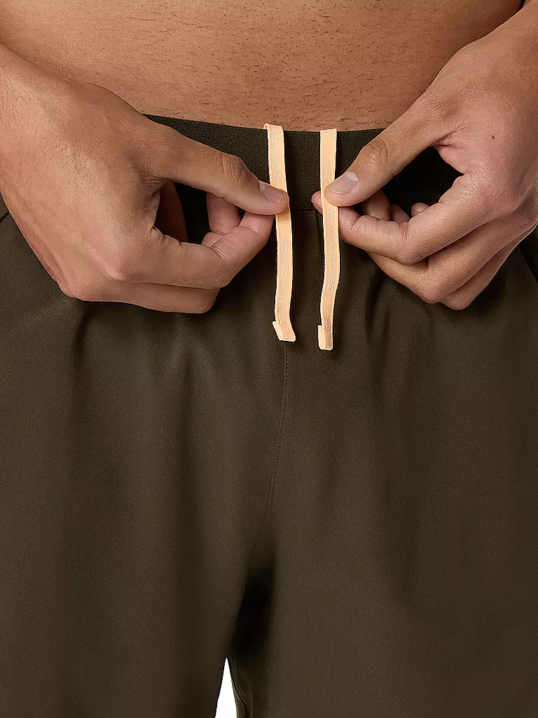 ASICS | Short de course pour hommes Road 5 pouces |