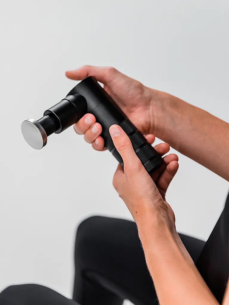 BLACKROLL | Pistolet de massage Fascia Gun | Noir