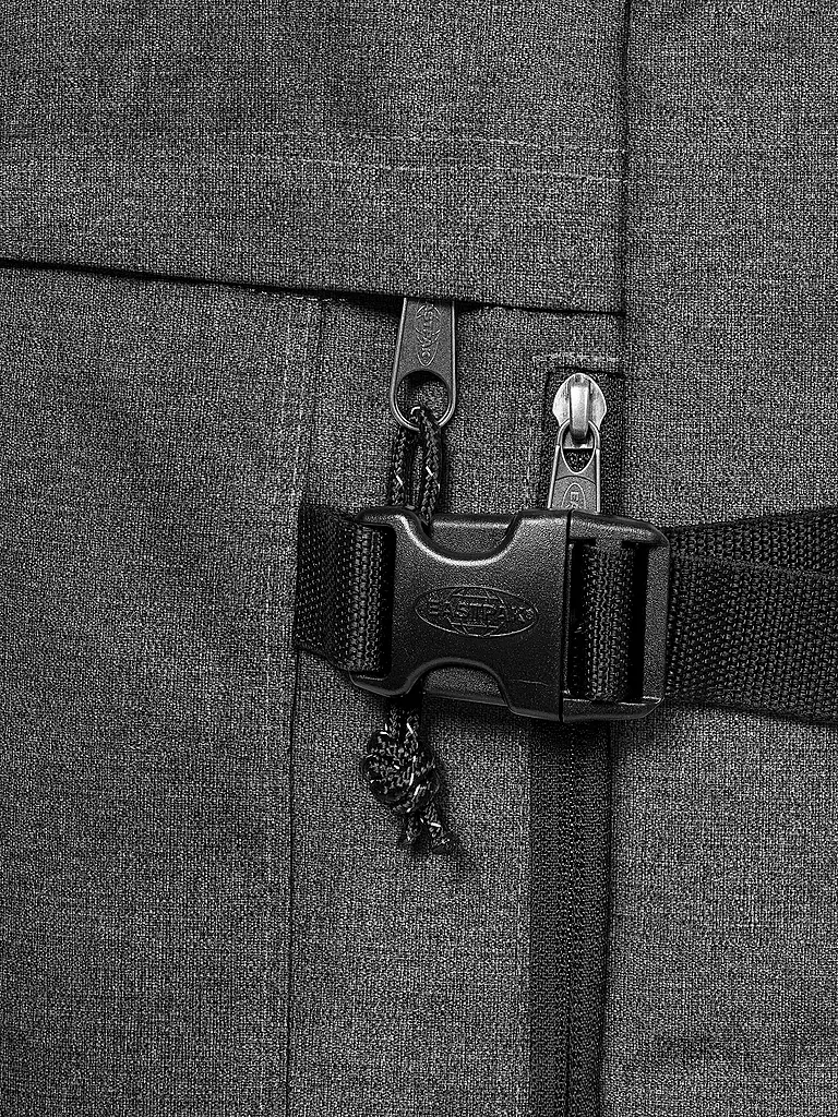 EASTPAK | Sac à dos Travelpack 42L |