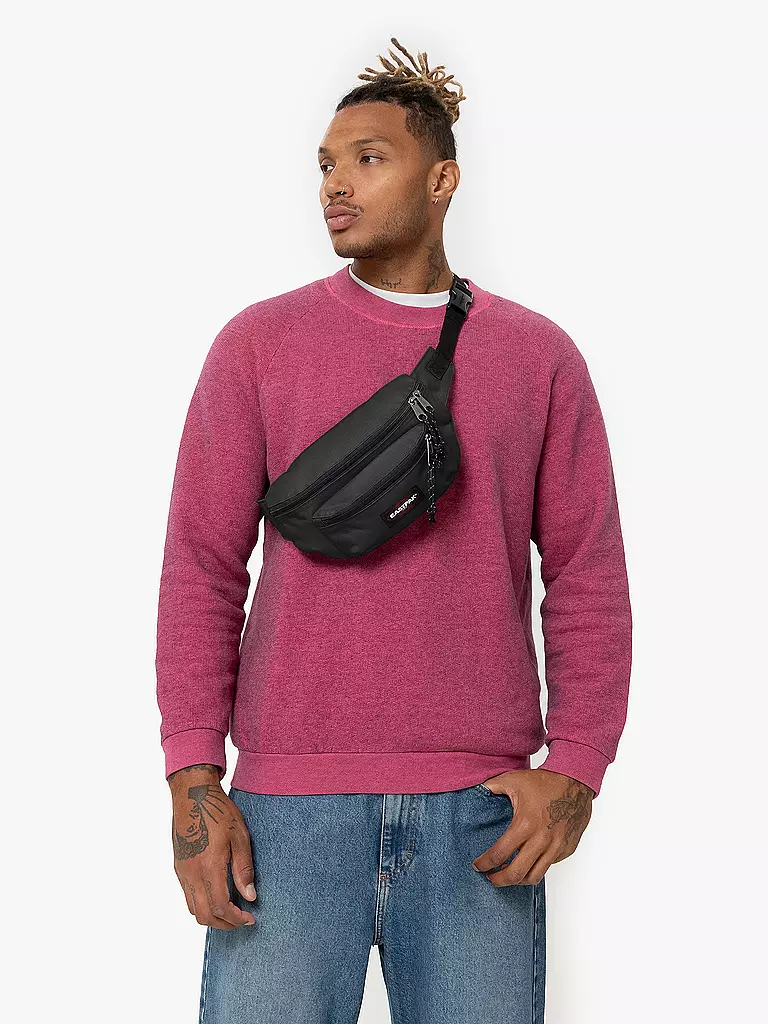EASTPAK | Sac banane Doggy Bag | Noir