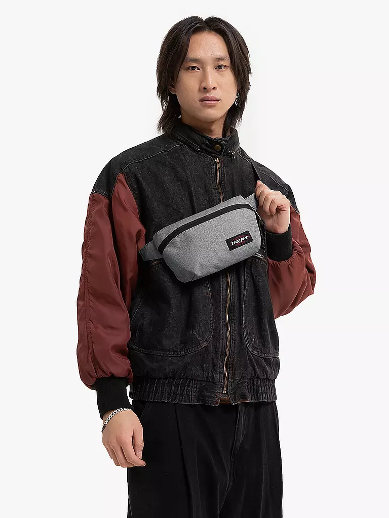 EASTPAK | Sac banane Sommar 4L | Gris clair