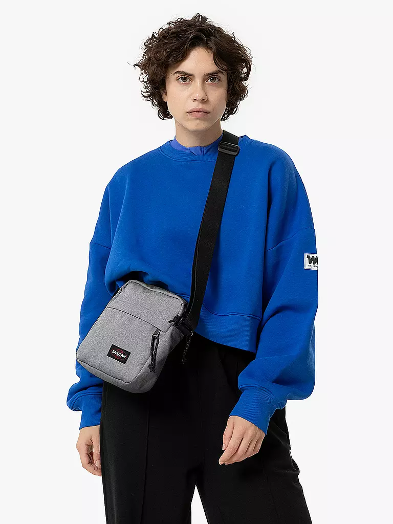 EASTPAK | Sac The Bigger One 3L | Gris clair