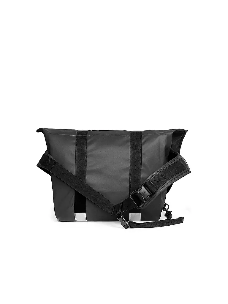 EASTPAK | Umhängetasche Messer Bike 15L | Noir