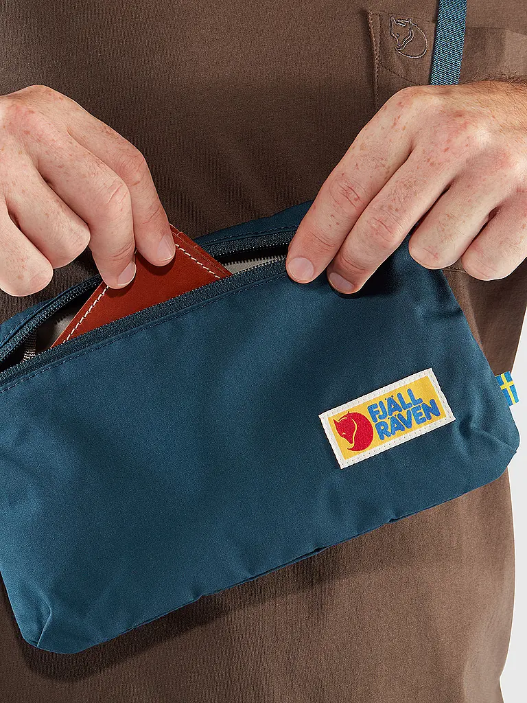 FJÄLLRÄVEN | Sac bandoulière Vardag 1,5L | Bleu foncé