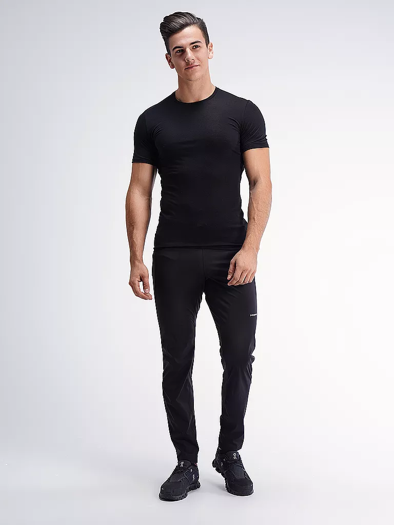 ICEBREAKER | T-shirt de sport homme Anatomica Crewe BF 150 | Noir