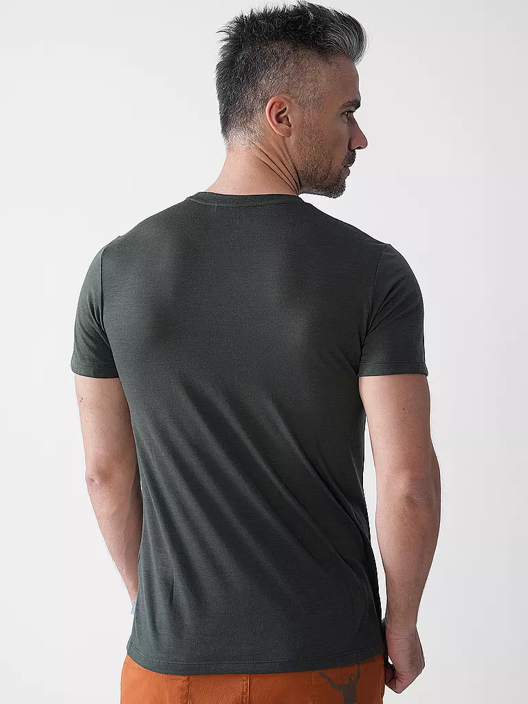 MERU | T-shirt de sport homme Bustos Merino | Vert foncé