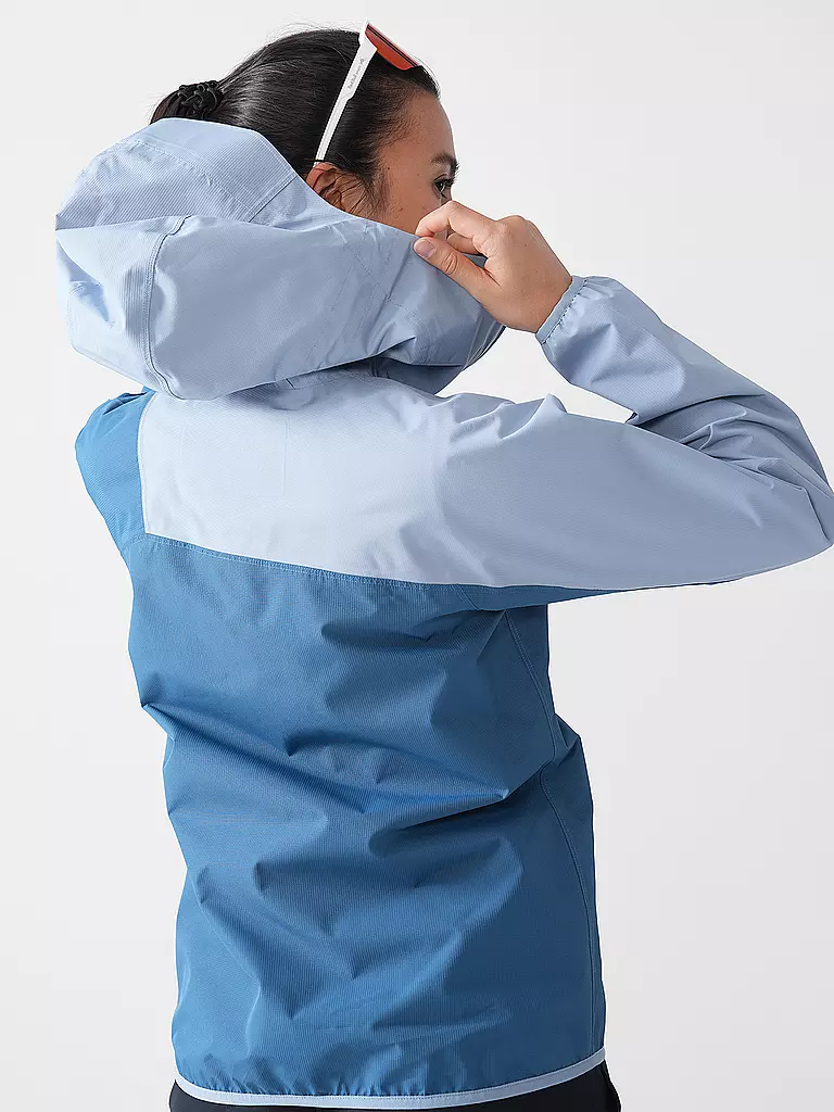 MERU | Veste de randonnée pour femme Laredo 2.5L à capuche |