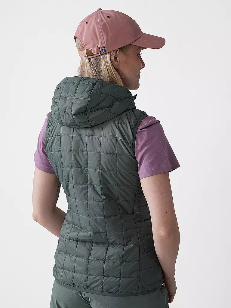 MERU | Veste isolante à capuche Naknek pour femmes | Vert foncé