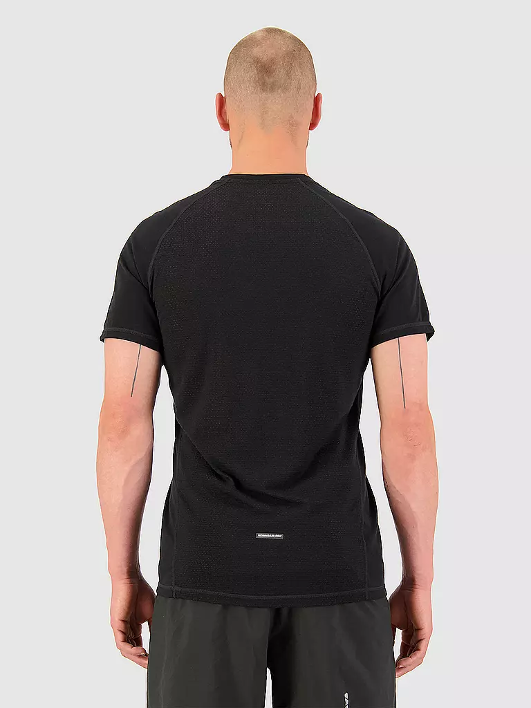 MONS ROYALE | Herren Funktionsshirt Temple Tech | Noir