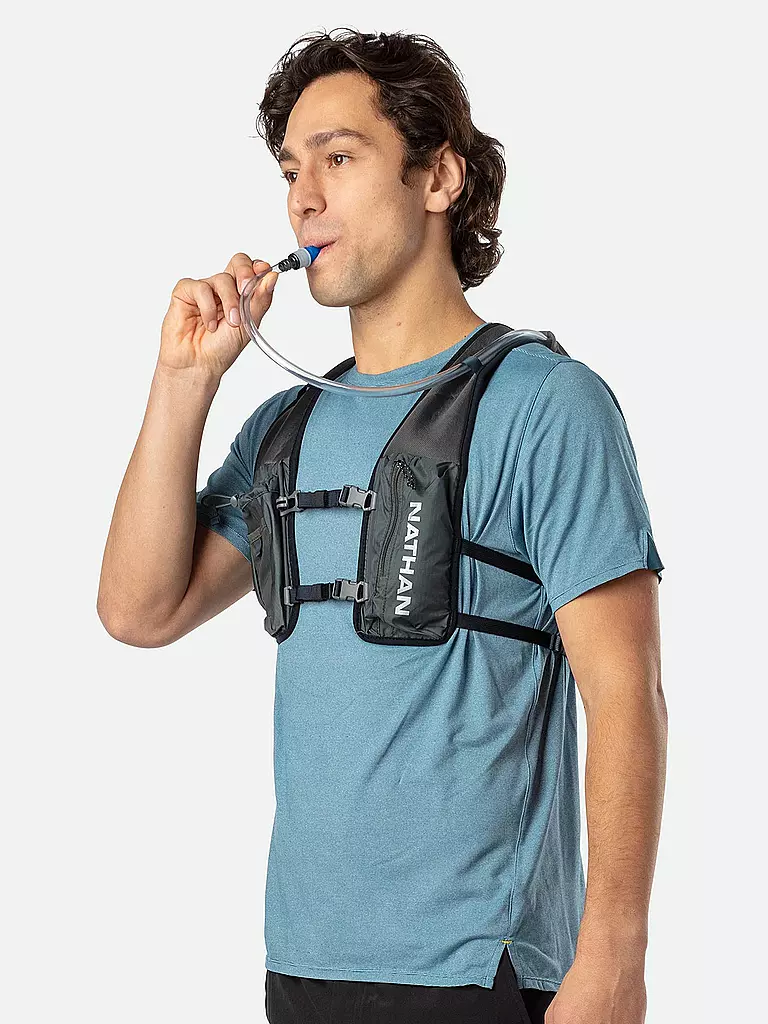 NATHAN | Sac d'hydratation Quickstart 6L avec poche à eau de 1,5L |