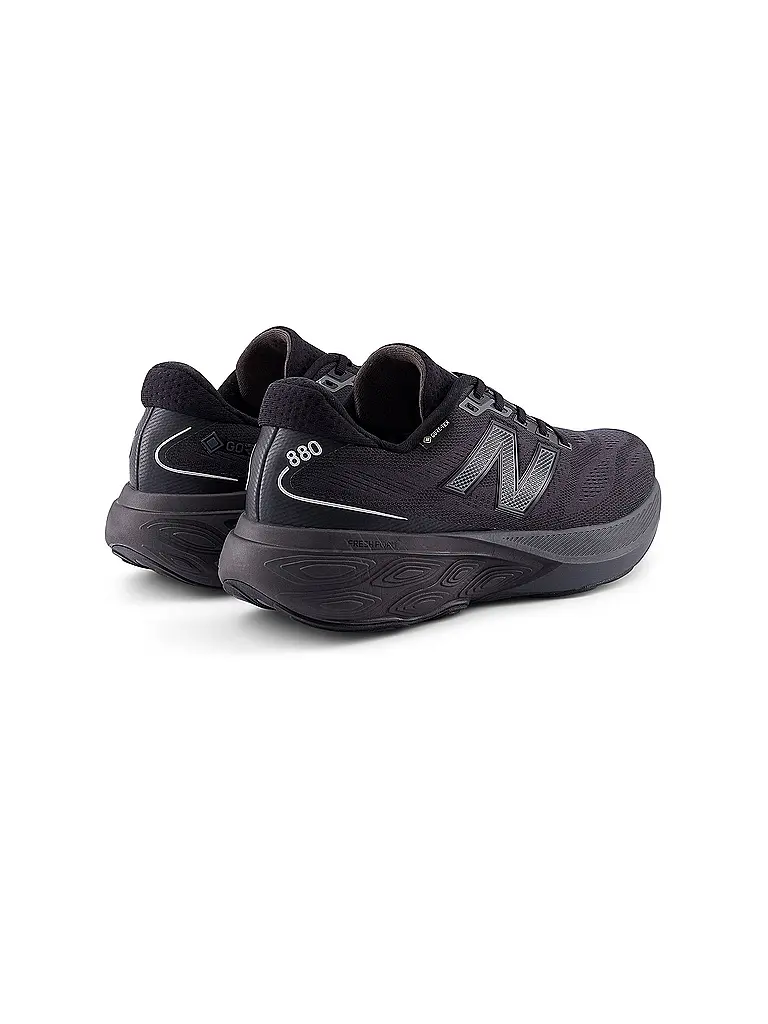 NEW BALANCE | Chaussures de running homme Fresh Foam X 880v15 GTX |