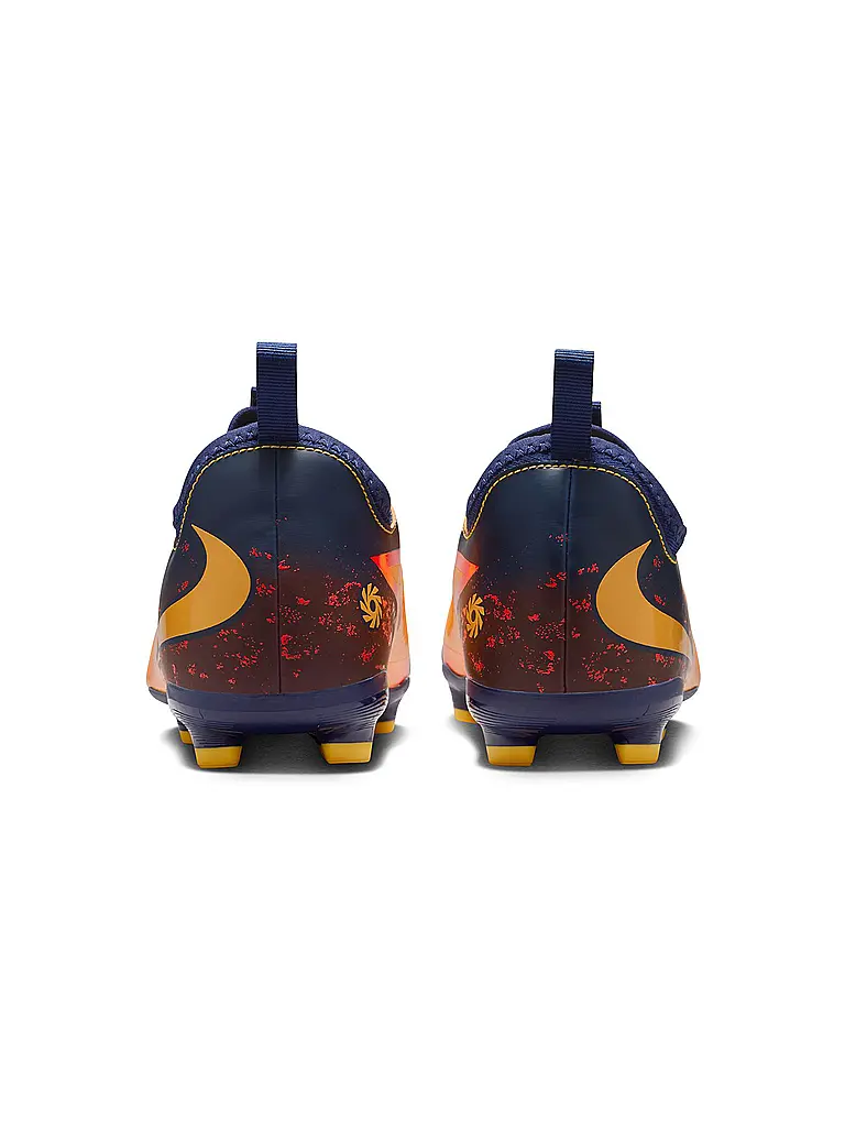 NIKE | Chaussures de football pour enfants Phantom 6 Low Academy Erling Haaland |