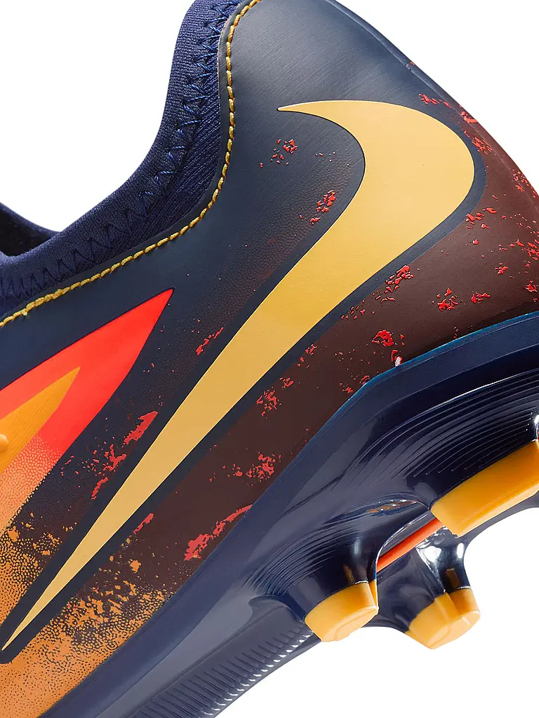 NIKE | Chaussures de football pour enfants Phantom 6 Low Academy Erling Haaland |