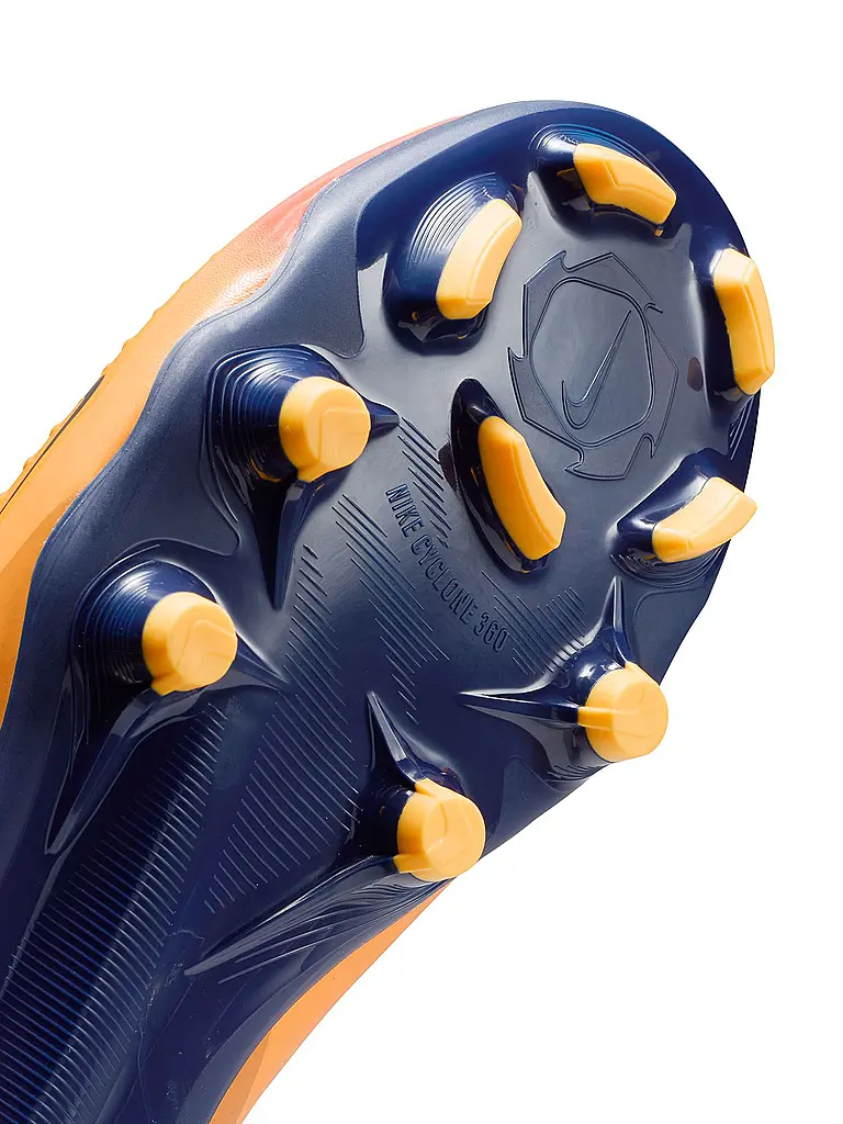 NIKE | Chaussures de football pour enfants Phantom 6 Low Academy Erling Haaland |