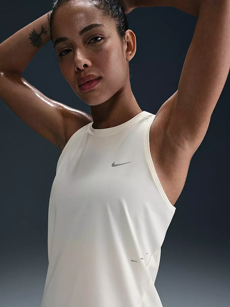 NIKE | Débardeur de course Swift pour femme |