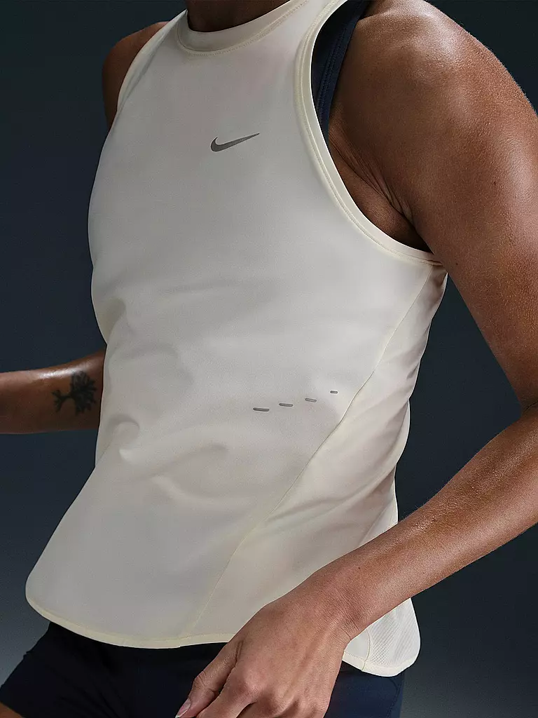 NIKE | Débardeur de course Swift pour femme |