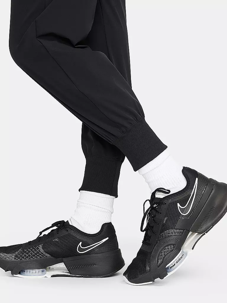 NIKE | Damen Jogginghose Dri-FIT Bliss | Noir