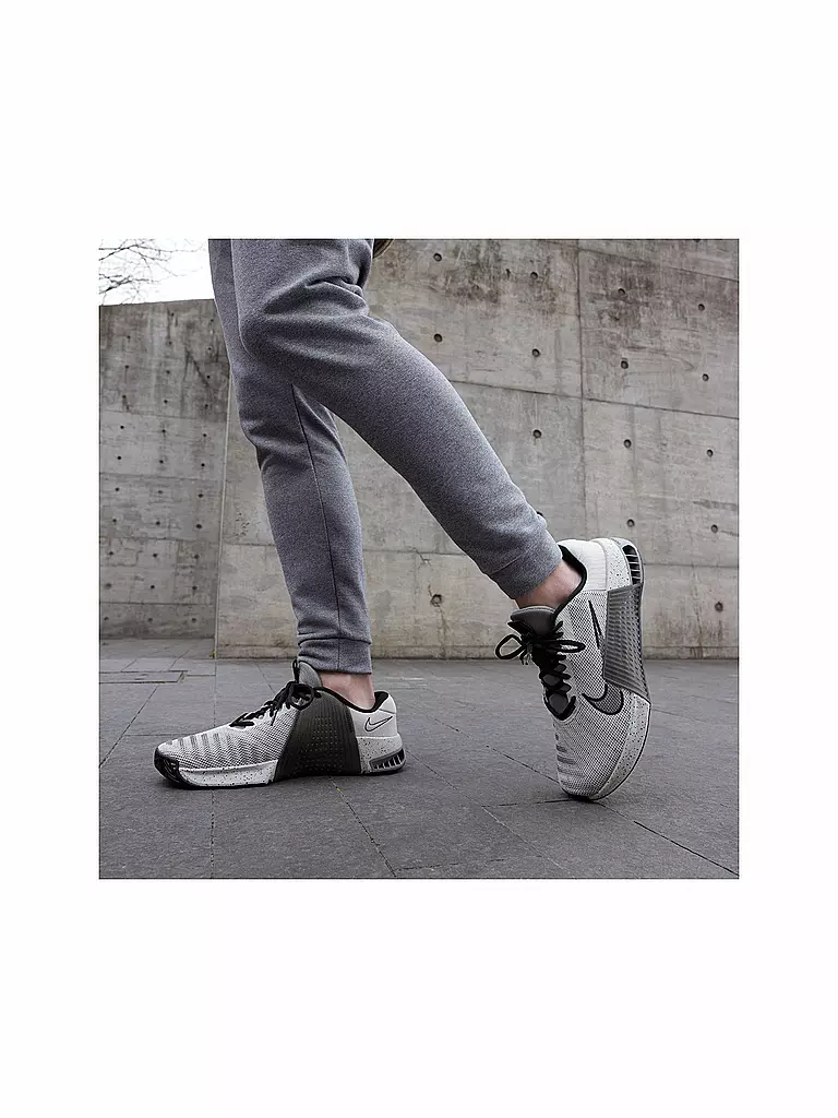 NIKE | Herren Fitnessschuhe Metcon 9 | Gris