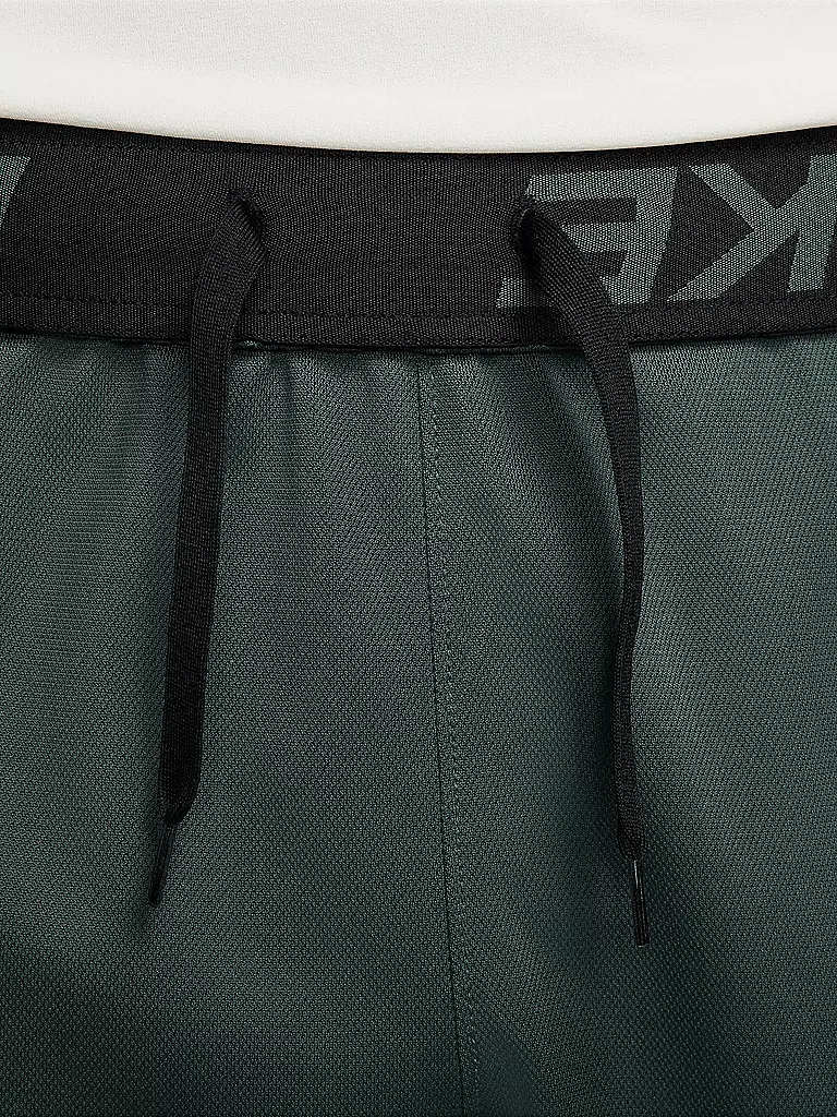 NIKE | Herren Fitnessshort Dri-FIT Totality | Olive