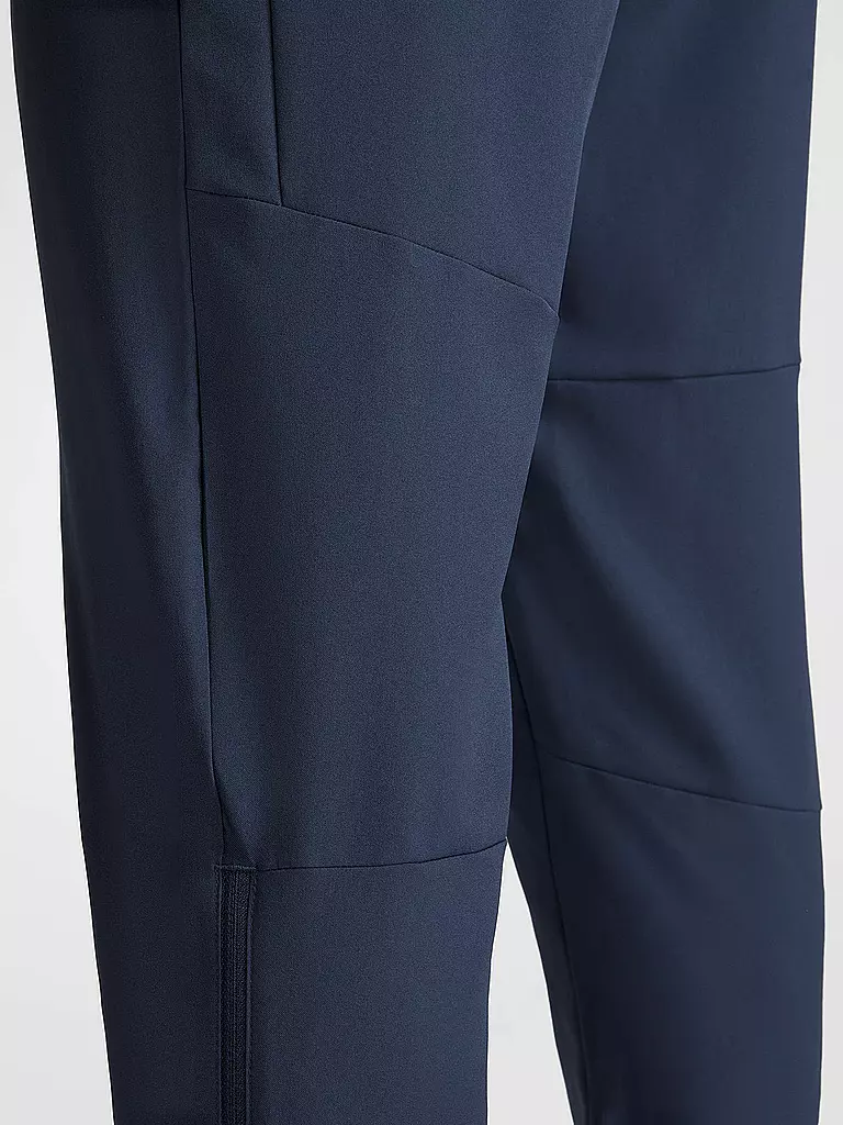 NIKE | Lauftight Challenger pour hommes | 