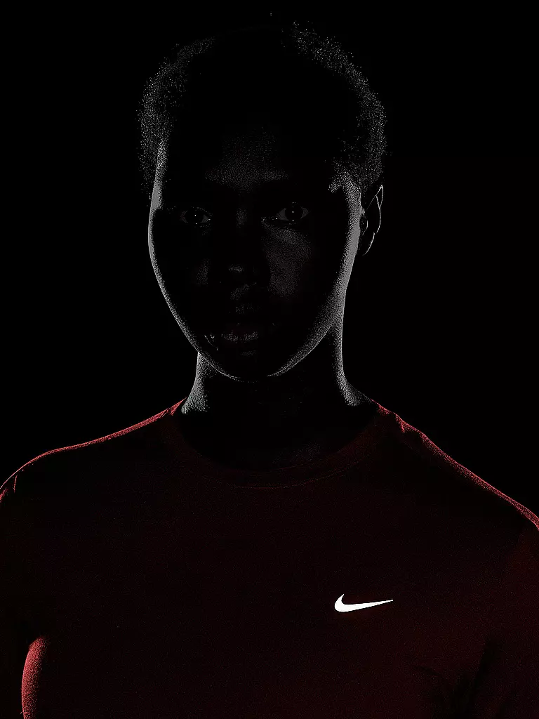 NIKE | Maillot de course Swift pour femme |
