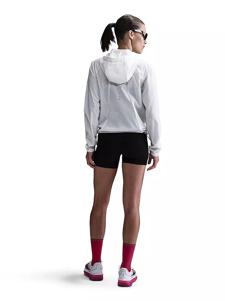 NIKE | Short de course Swift pour femme |
