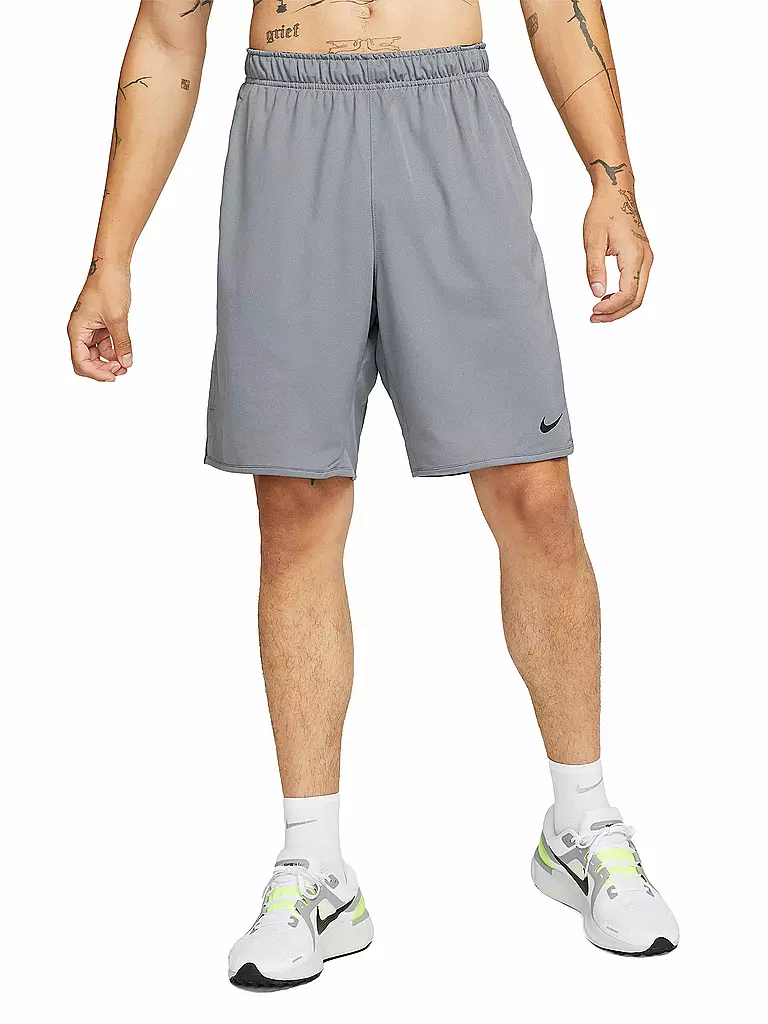 NIKE | Short de fitness Dri-FIT Totality pour homme | Gris
