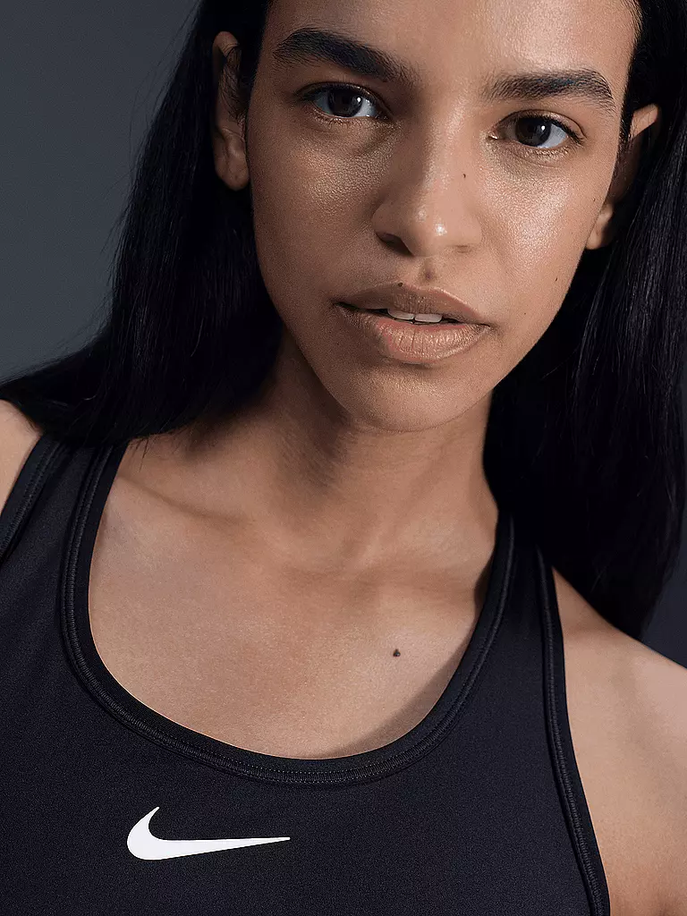 NIKE | Soutien-gorge de sport femme Swoosh maintien moyen |