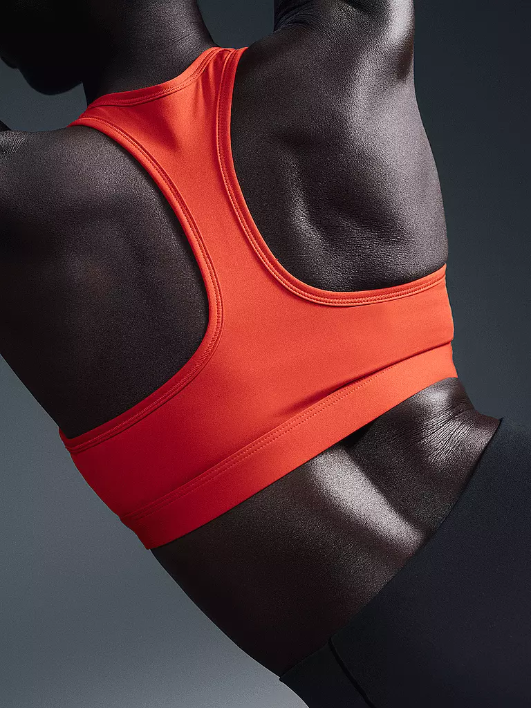 NIKE | Soutien-gorge de sport pour femme Swoosh à maintien moyen | 