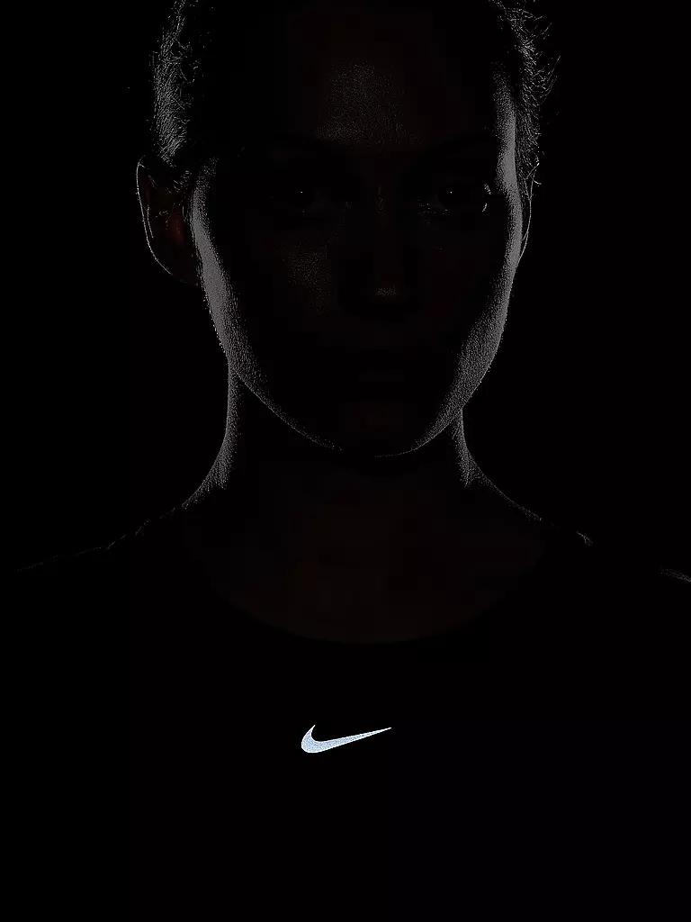 NIKE | T-shirt de fitness femme One Classic Dri-FIT |