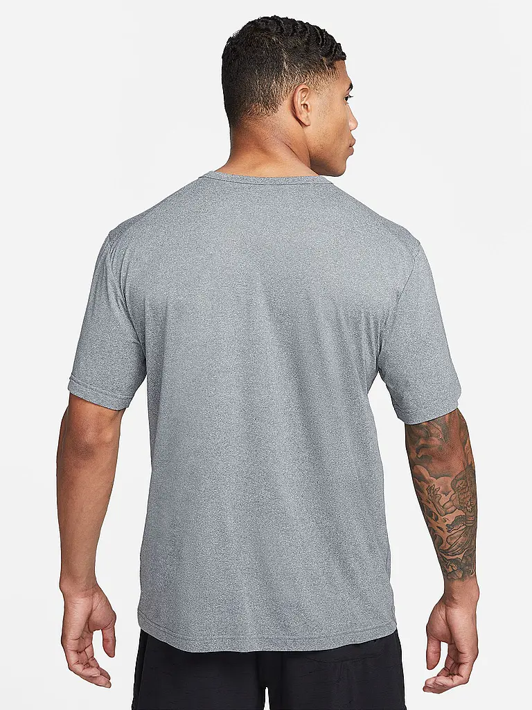 NIKE | T-shirt de fitness pour homme Dri-FIT UV Hyverse |