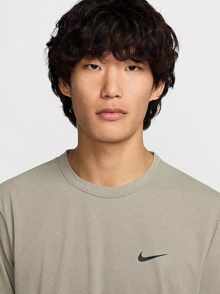 NIKE | T-shirt de fitness pour homme Dri-FIT UV Hyverse |