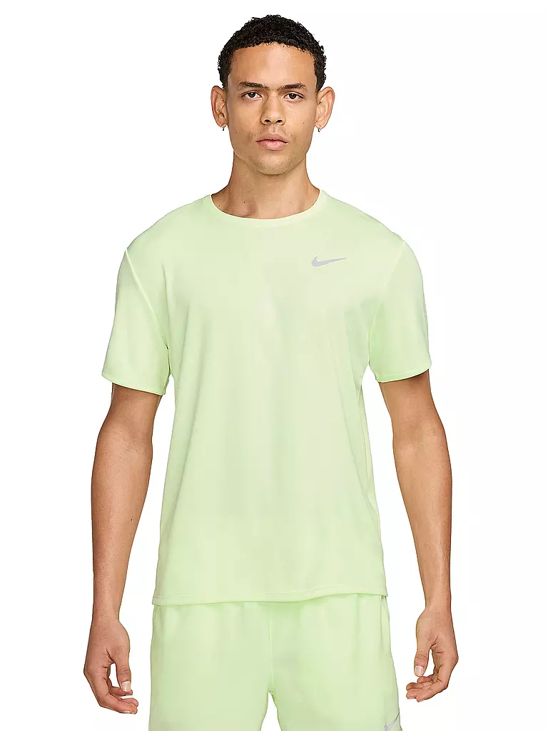 NIKE | T-shirt de running pour homme Dri-FIT UV Miler | Jaune