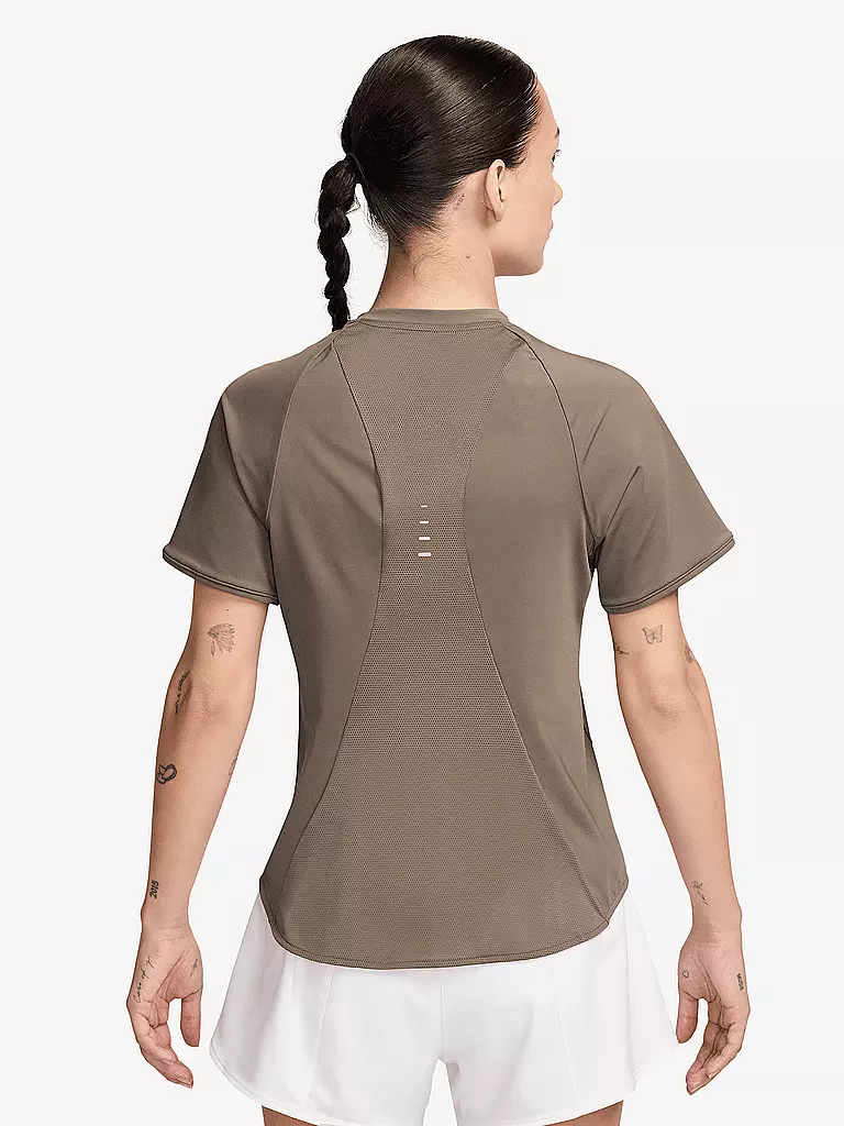 NIKE | T-shirt de running Swift pour femme | Marron