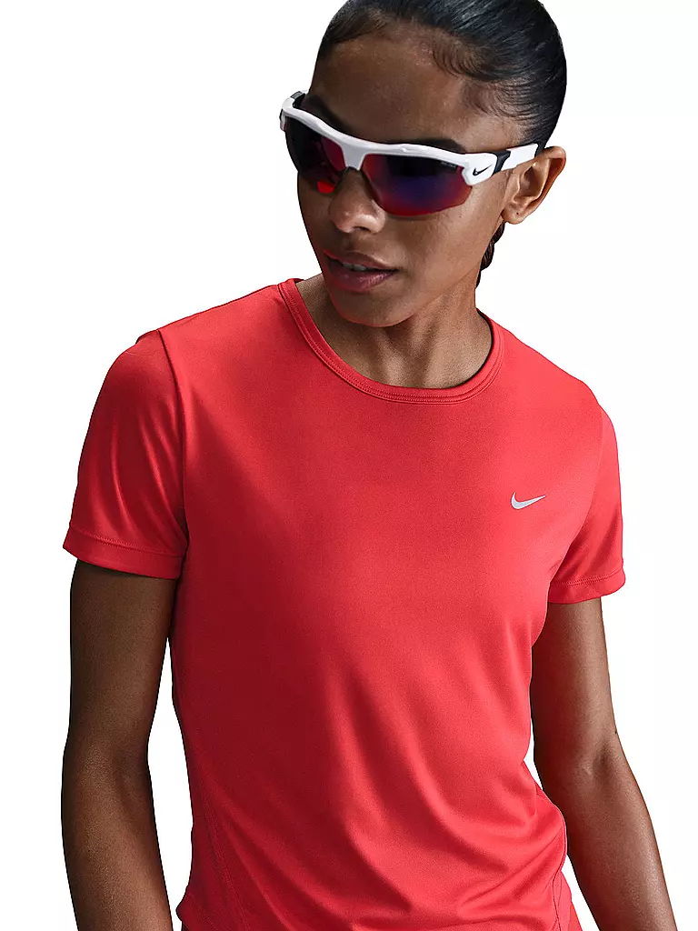 NIKE | T-shirt de running Tempo pour femme |